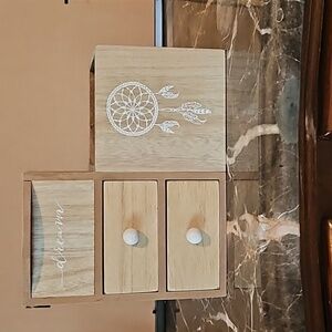 Jewelry box